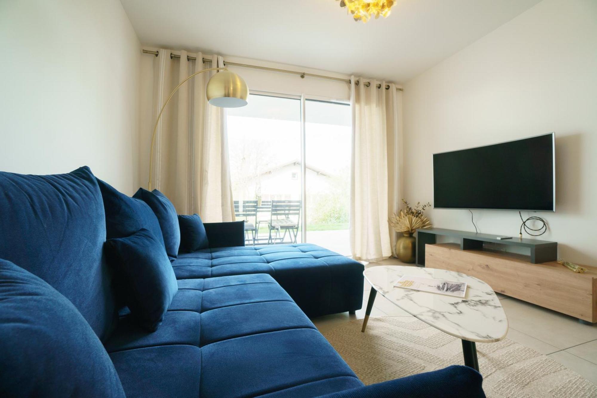 Royal Park Lake View Apartment Évian-les-Bains Buitenkant foto